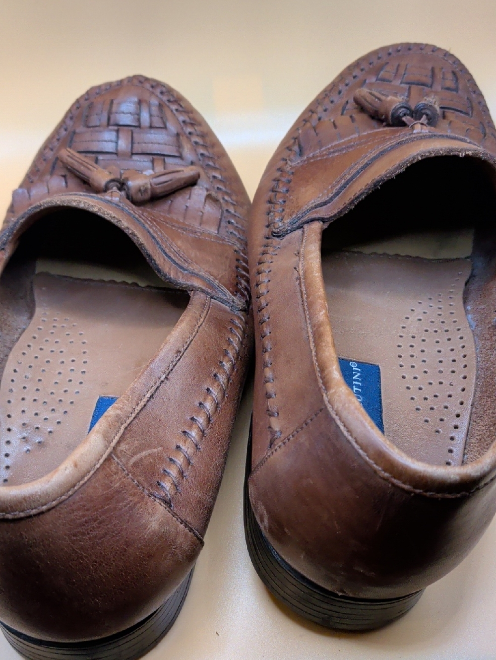 Giorgio Brutini Cognac Brown Tassel Slip-On Loafers